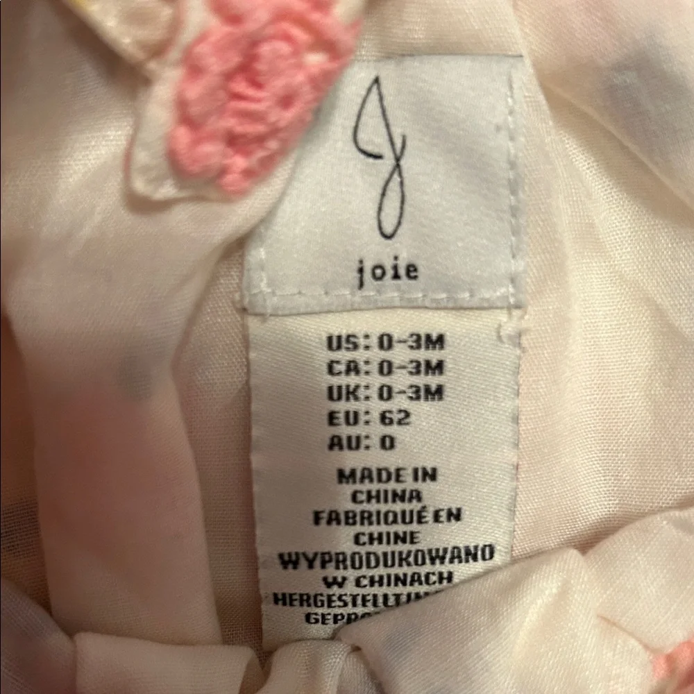 Floral Ruffled Baby onsies with matching hat 0-3 months